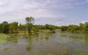 Grand Tamarind Lake